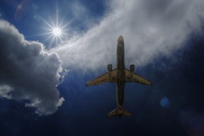 世界举重锦标赛：新纪录诞生，争议与喝彩并存，2021年世界举重比赛视频
